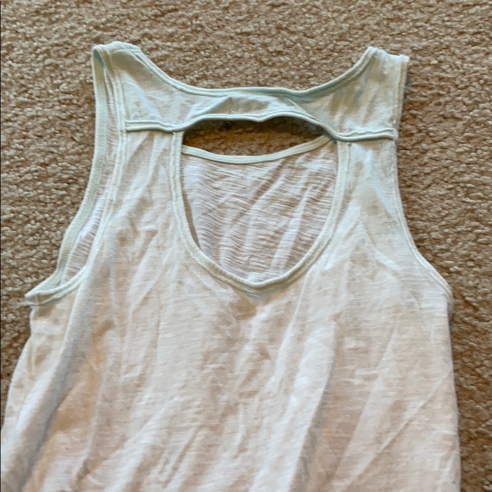 Tank top - Picture 2 of 3